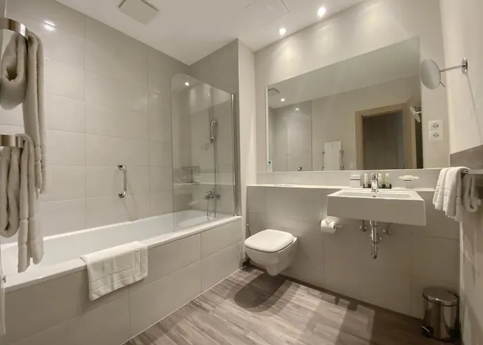 Stadthotel 3*